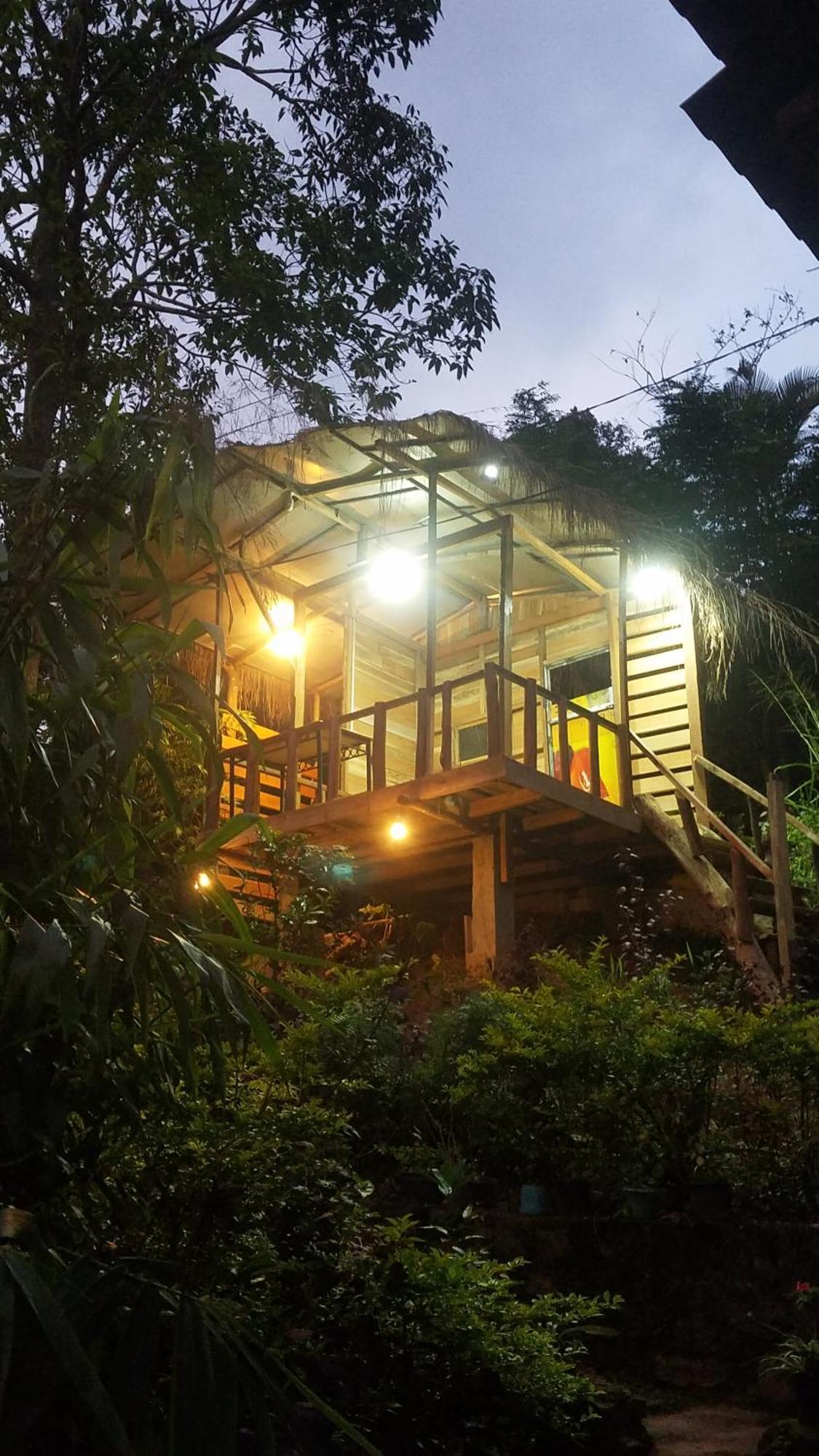 Ayubo Ella - Bed & Breakfast 외부 사진