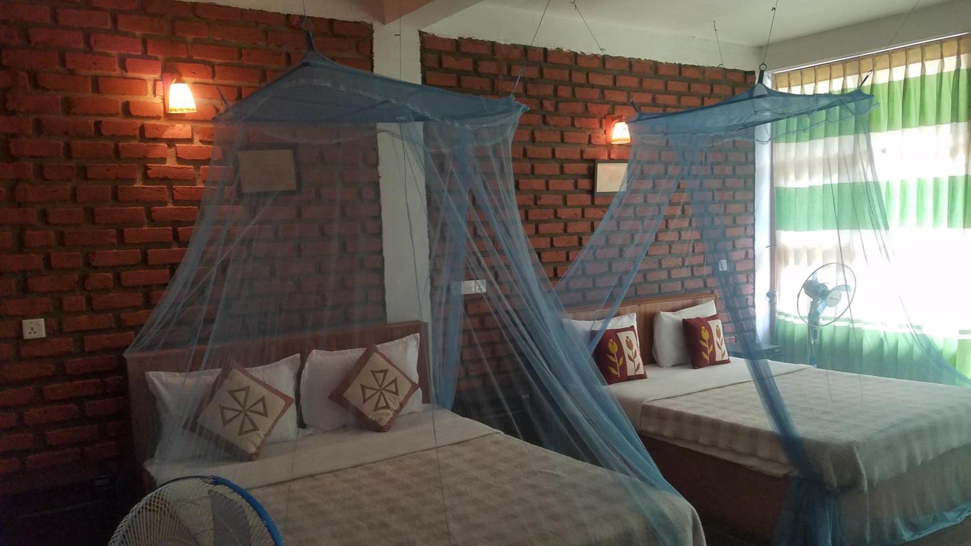 Ayubo Ella - Bed & Breakfast 외부 사진