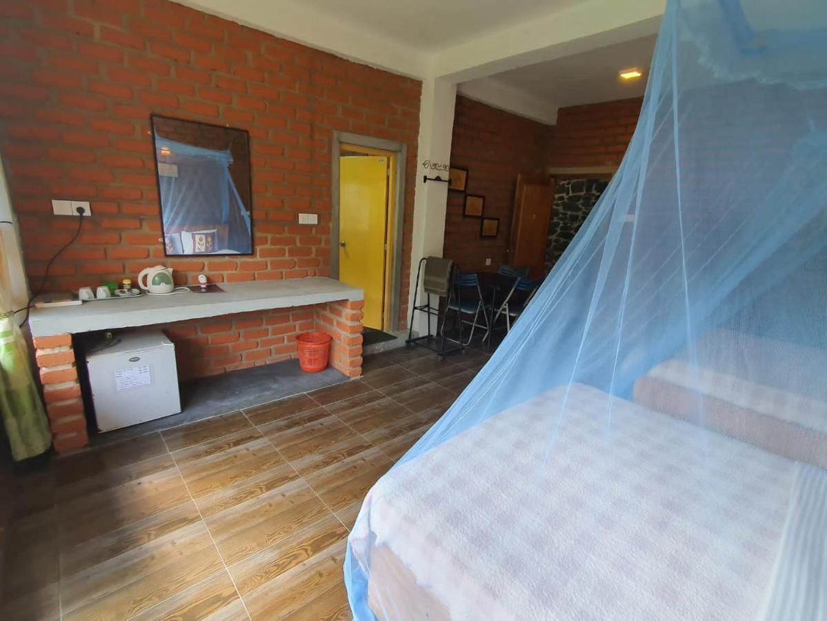 Ayubo Ella - Bed & Breakfast 외부 사진