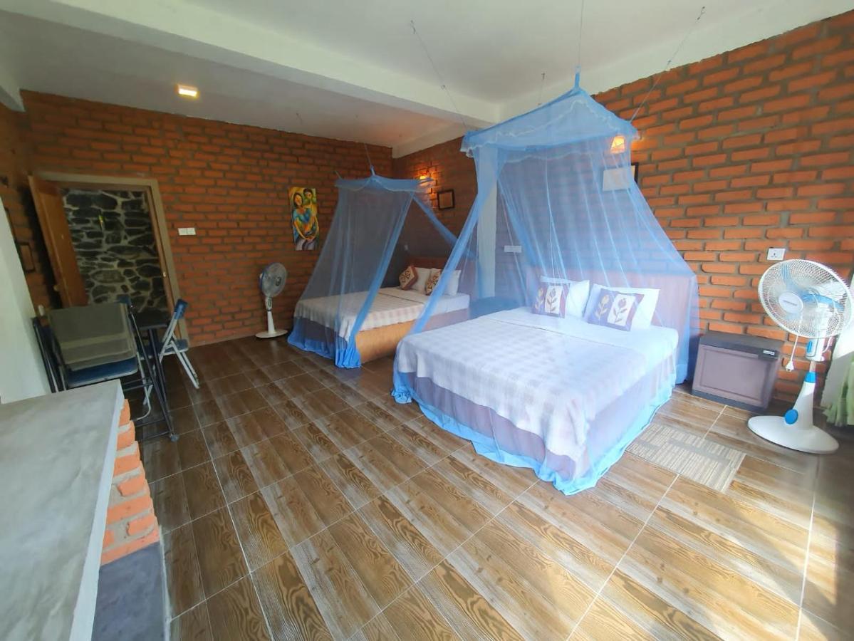 Ayubo Ella - Bed & Breakfast 외부 사진